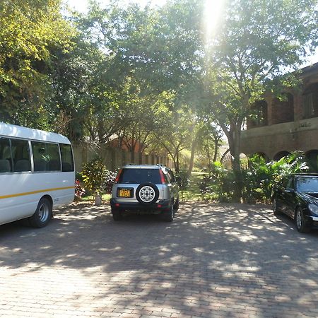 The View Lodge Victoria Falls Zewnętrze zdjęcie